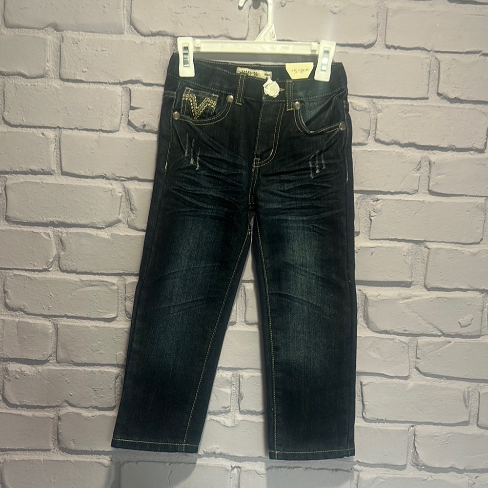 NEW Dark Wash Jeans with Embellished Pockets size 4